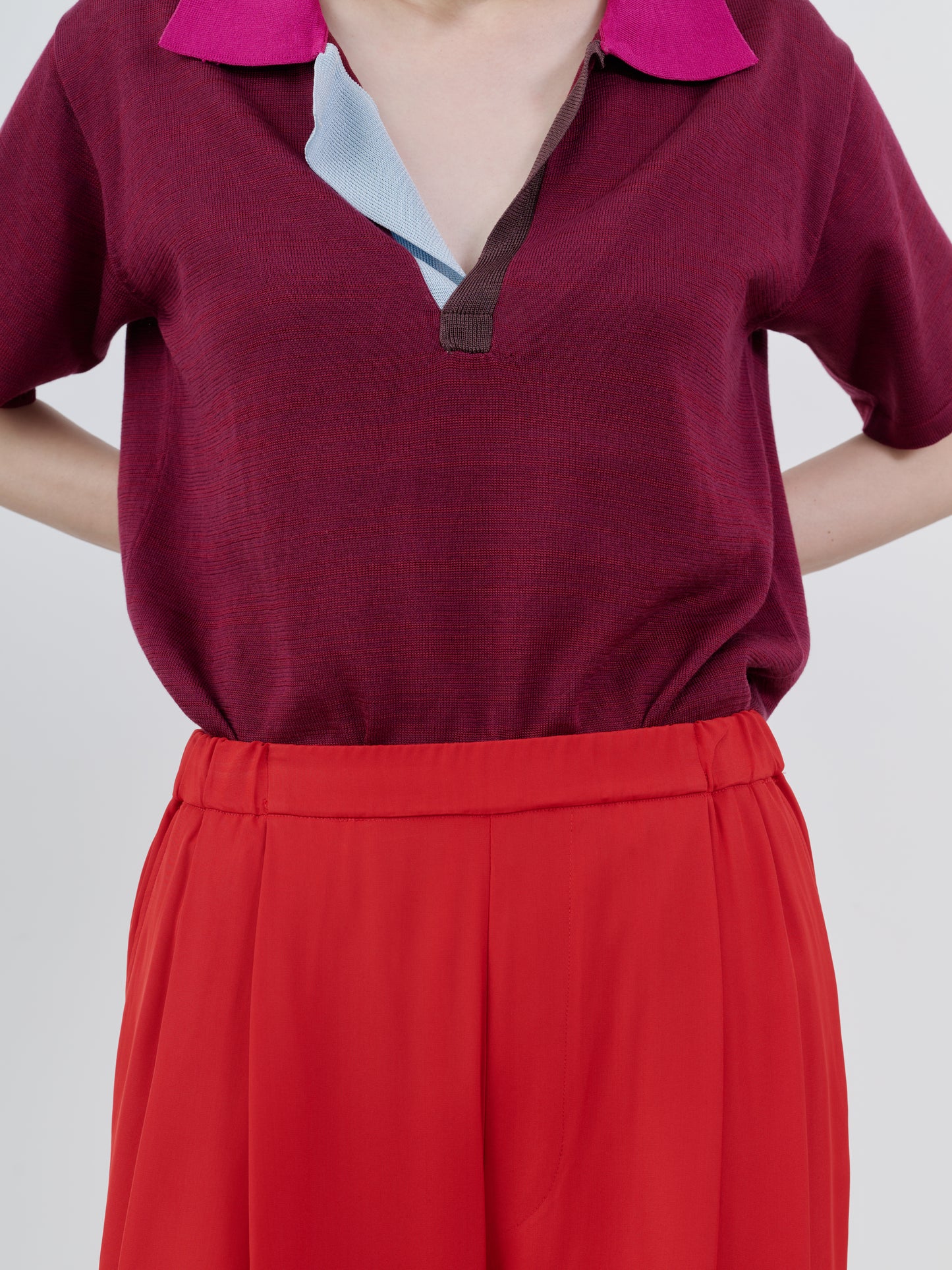 SILKY VISCOSE 2-TUCK FLARE EASY PANTS