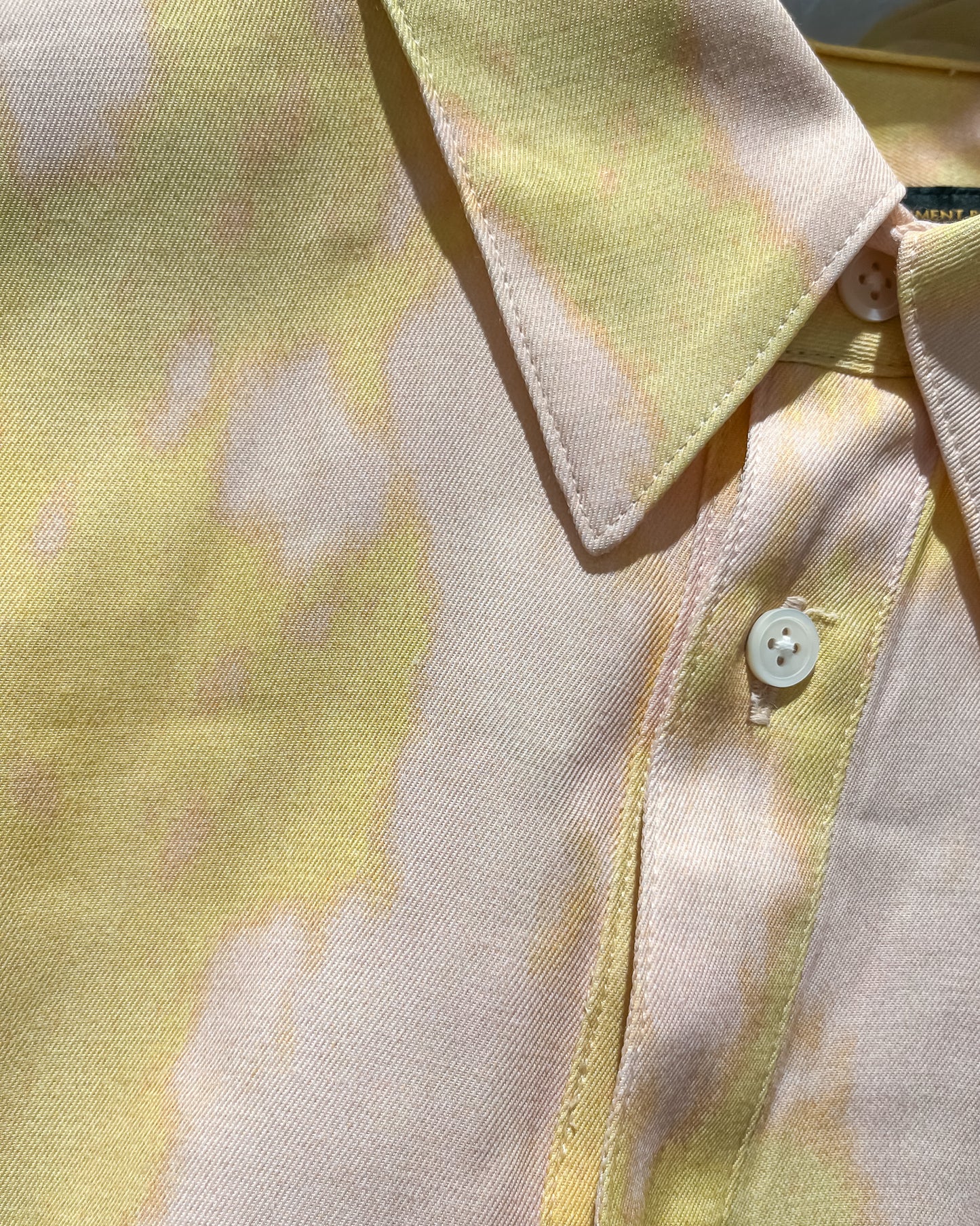 LAYER PATTERN PRINTED SHIRTS