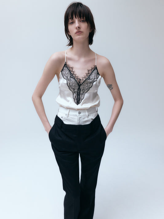 POWDERY SILK LACE CAMISOLE
