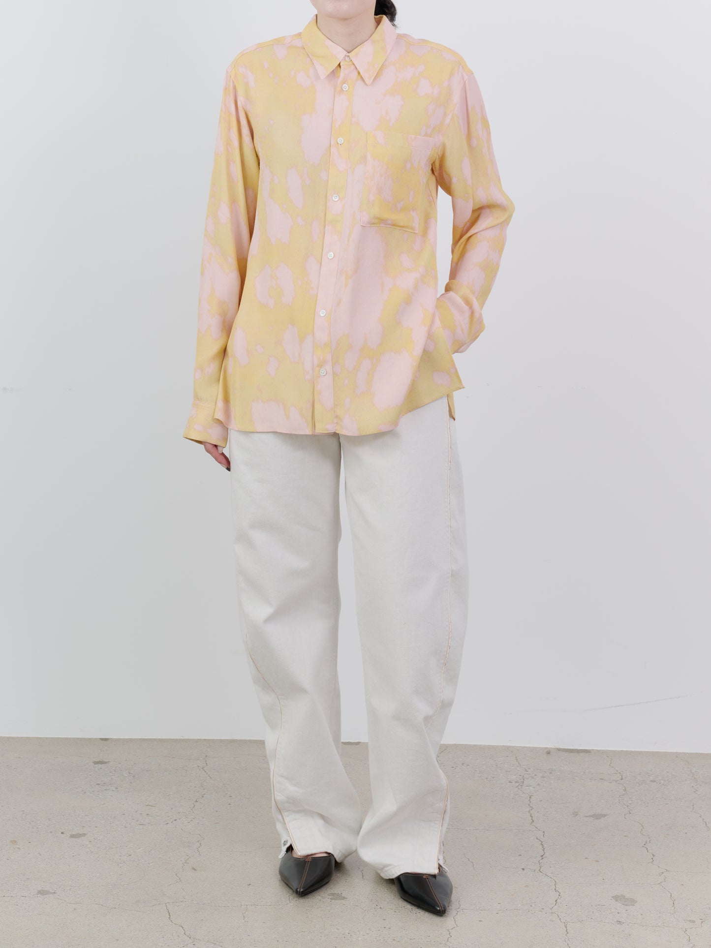 LAYER PATTERN PRINTED SHIRTS
