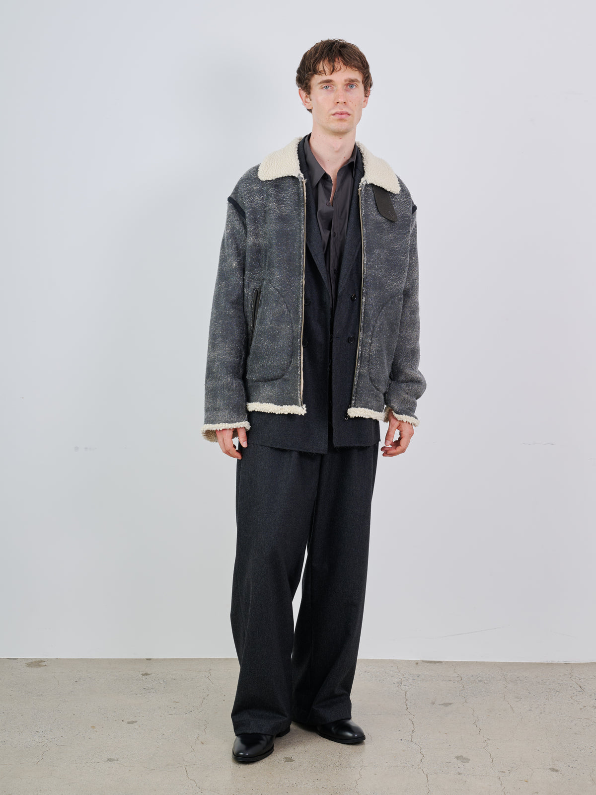 CRACK WOOL BOA BOMBER JACKET