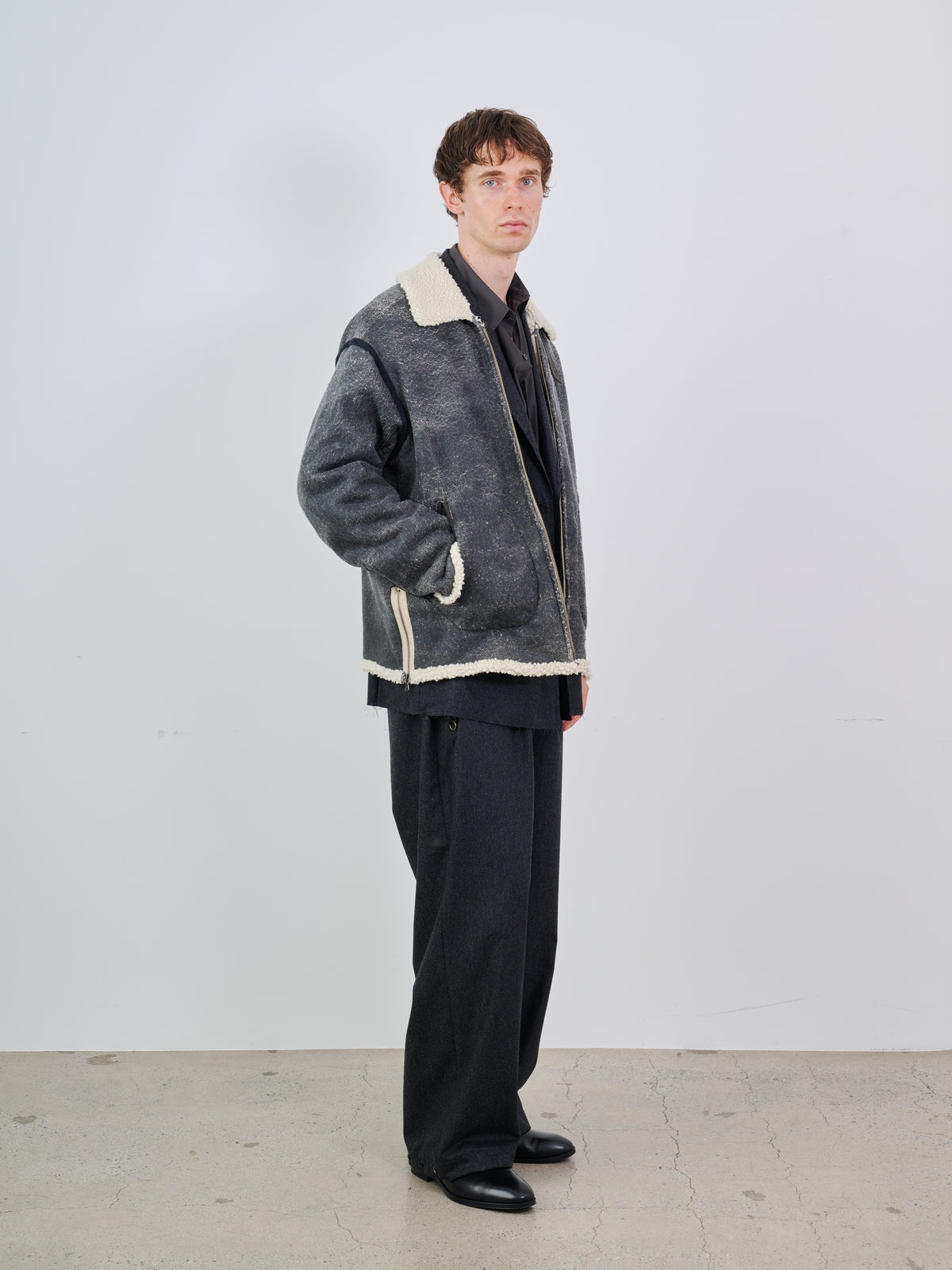 CRACK WOOL BOA BOMBER JACKET