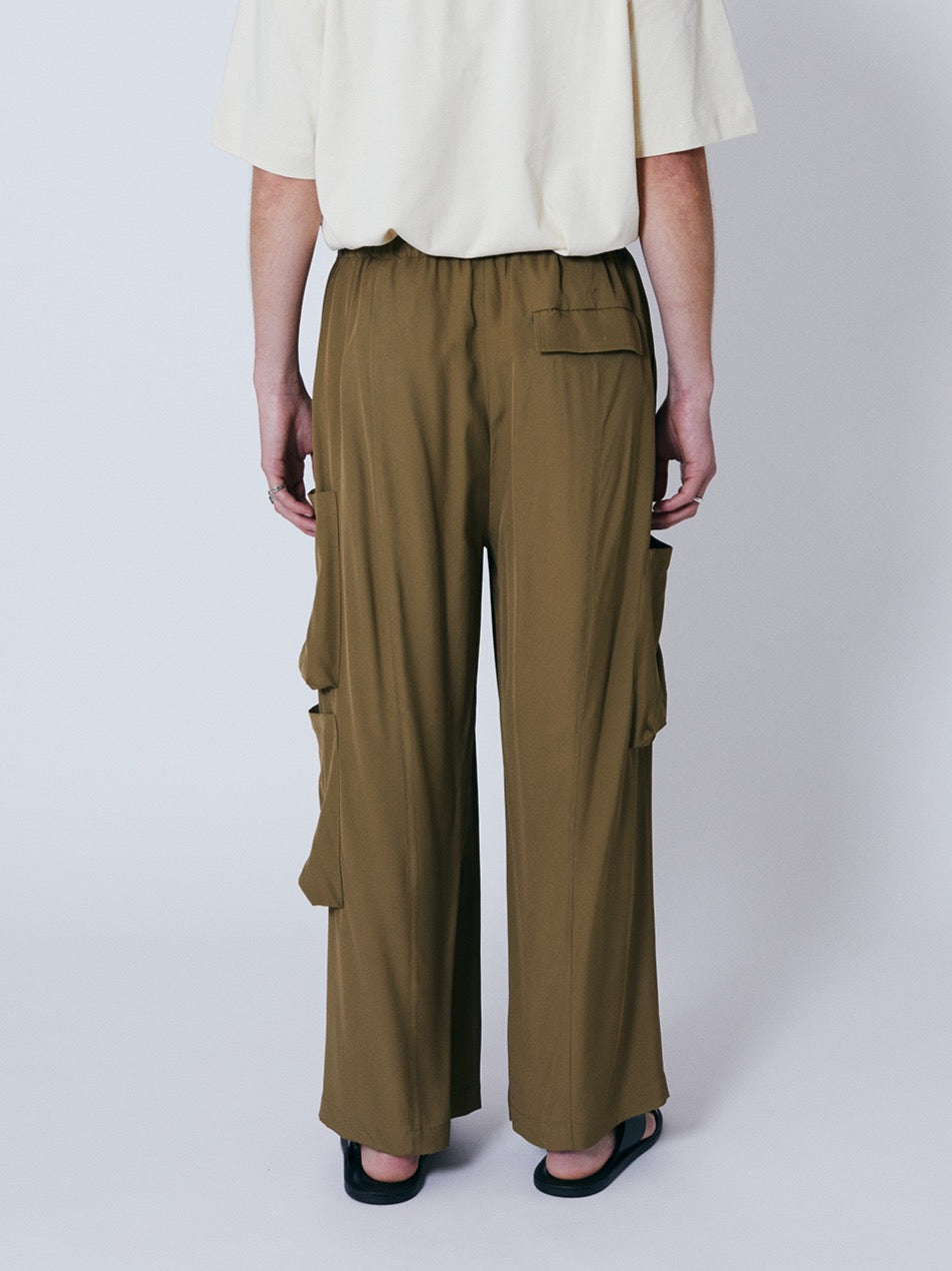 VISCOSE EASY WIDE CARGO PANTS