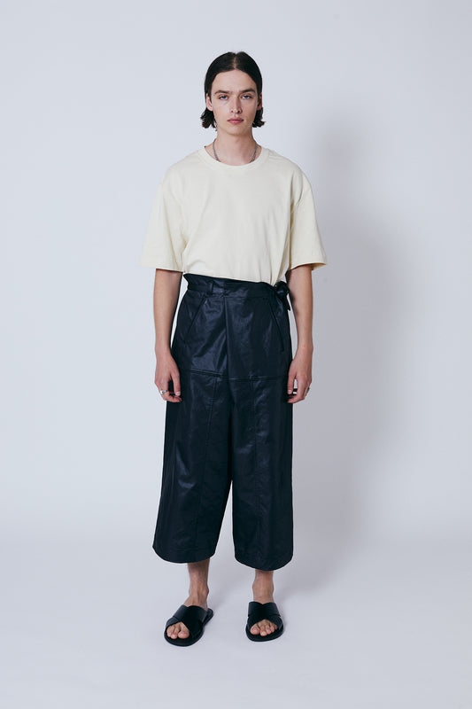 SMOOTH WIDE LEG CROPPED PANTS