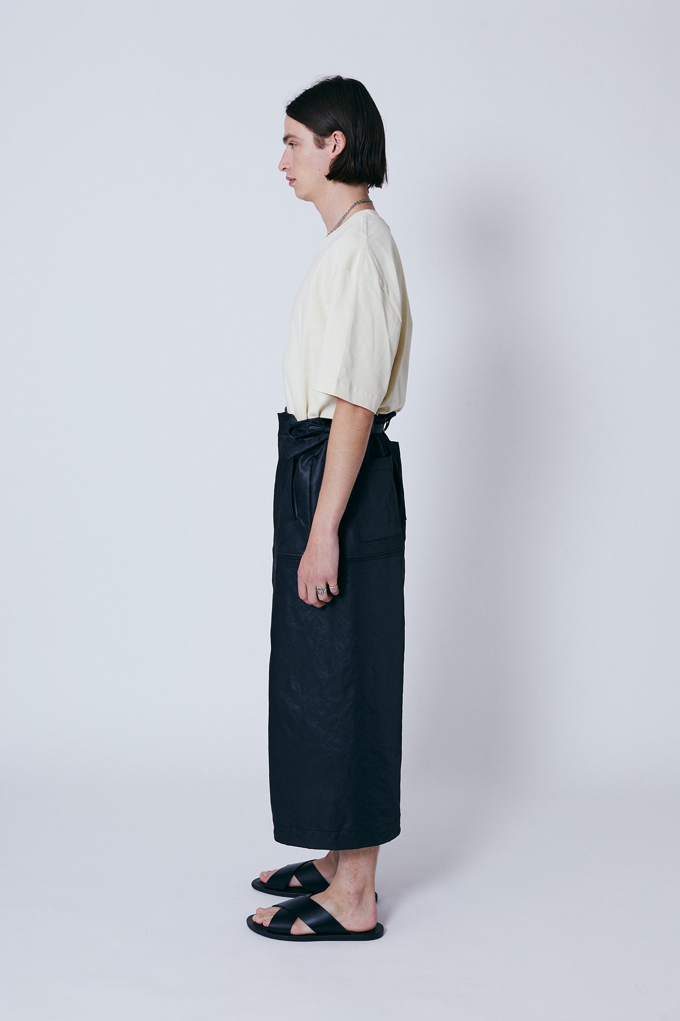 SMOOTH WIDE LEG CROPPED PANTS