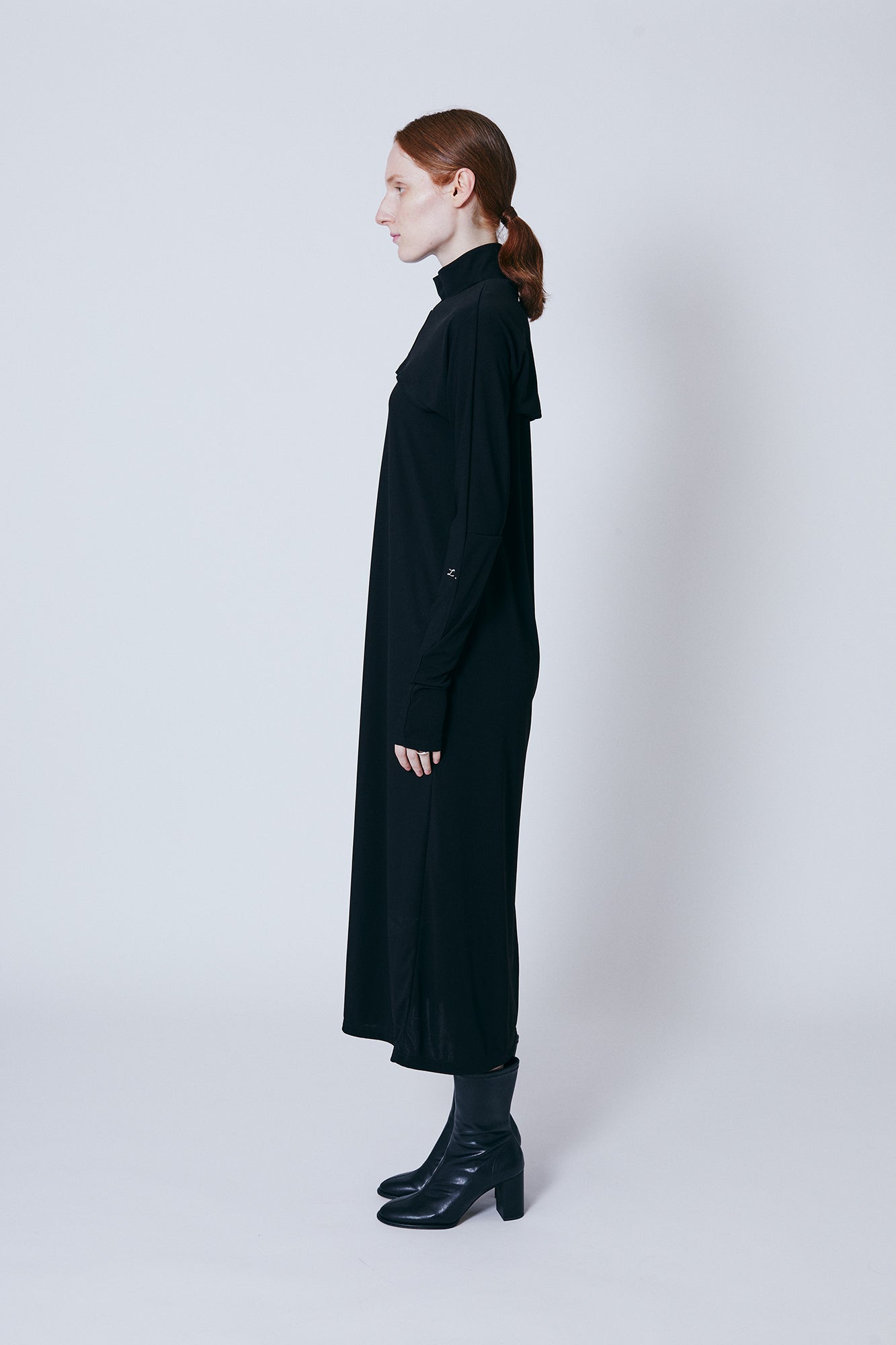 MULTI WAY DRY PADDED DRESS