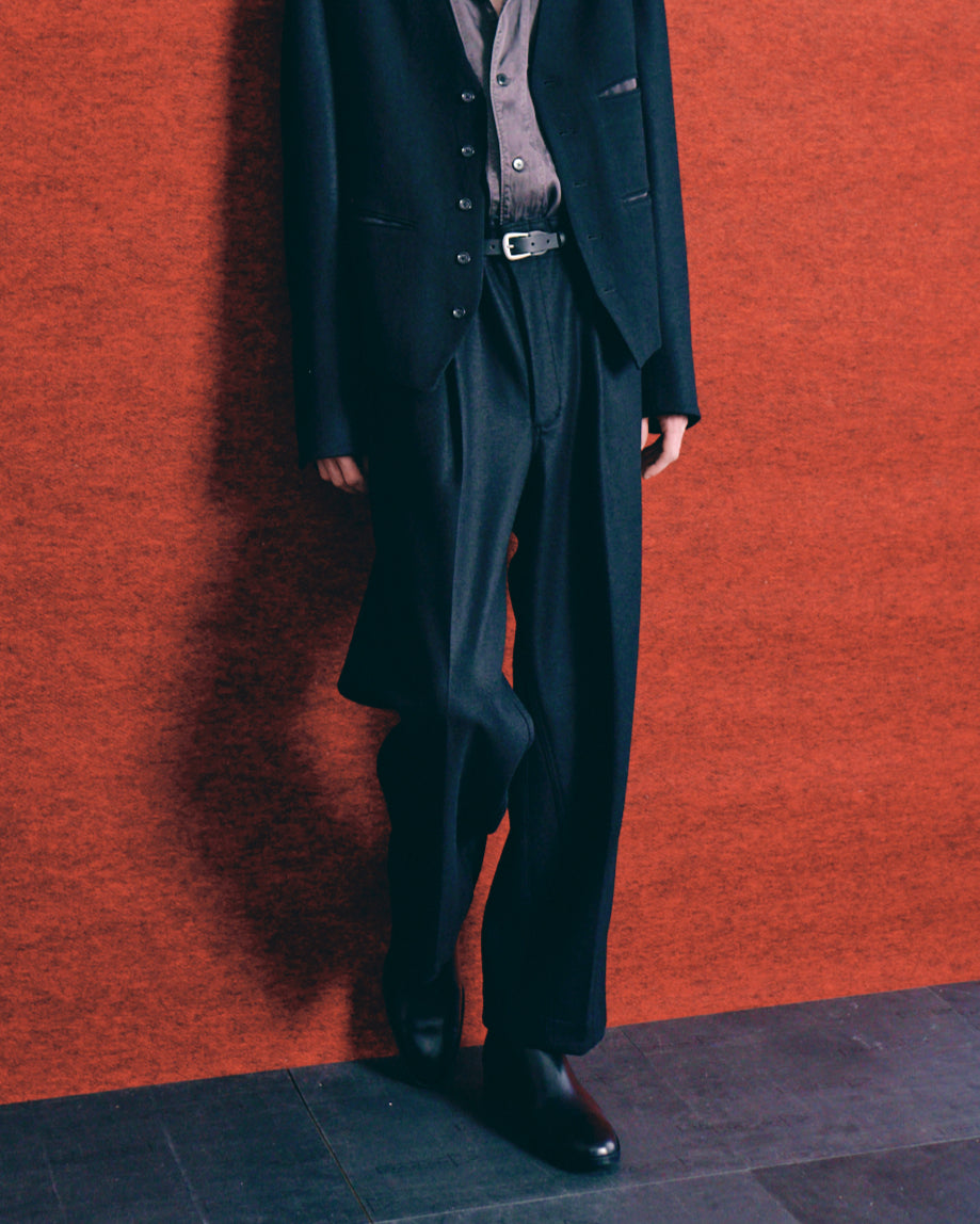 KNIT MELTON HEM TUCK PANTS